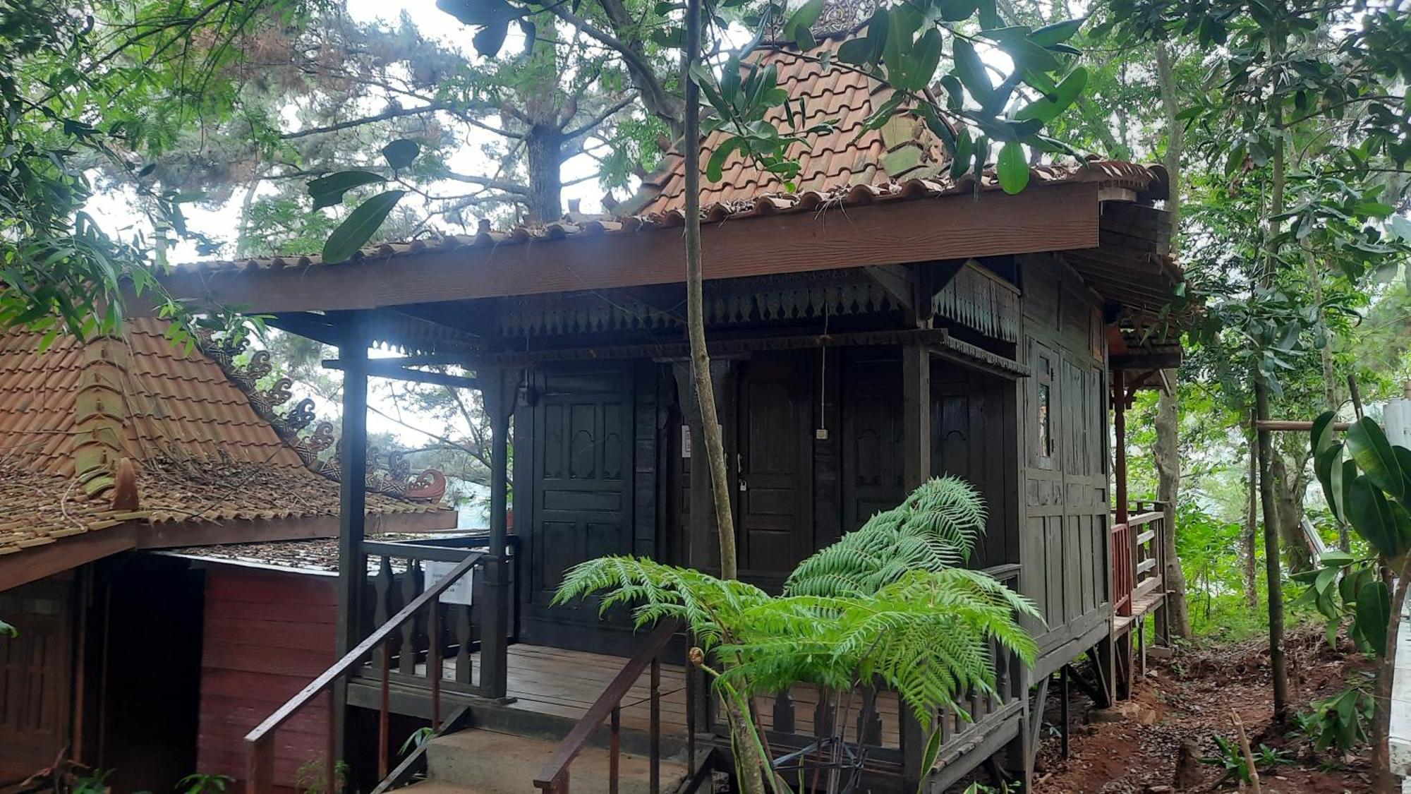Pijar Resort Powered By Cocotel Kudus Ngoại thất bức ảnh